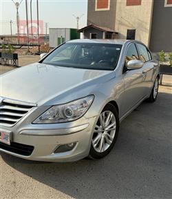 هیوندای جێنسس